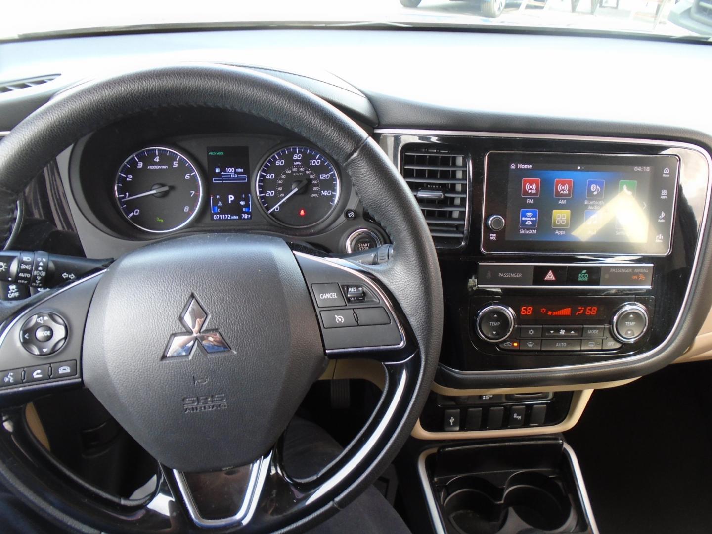 2019 Mitsubishi Outlander (JA4AD3A33KZ) , located at 6112 N Florida Avenue, Tampa, FL, 33604, (888) 521-5131, 27.954929, -82.459534 - Photo#9